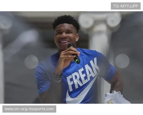 字母哥被拍在乡村小店吃传统美食，平民形象圈粉